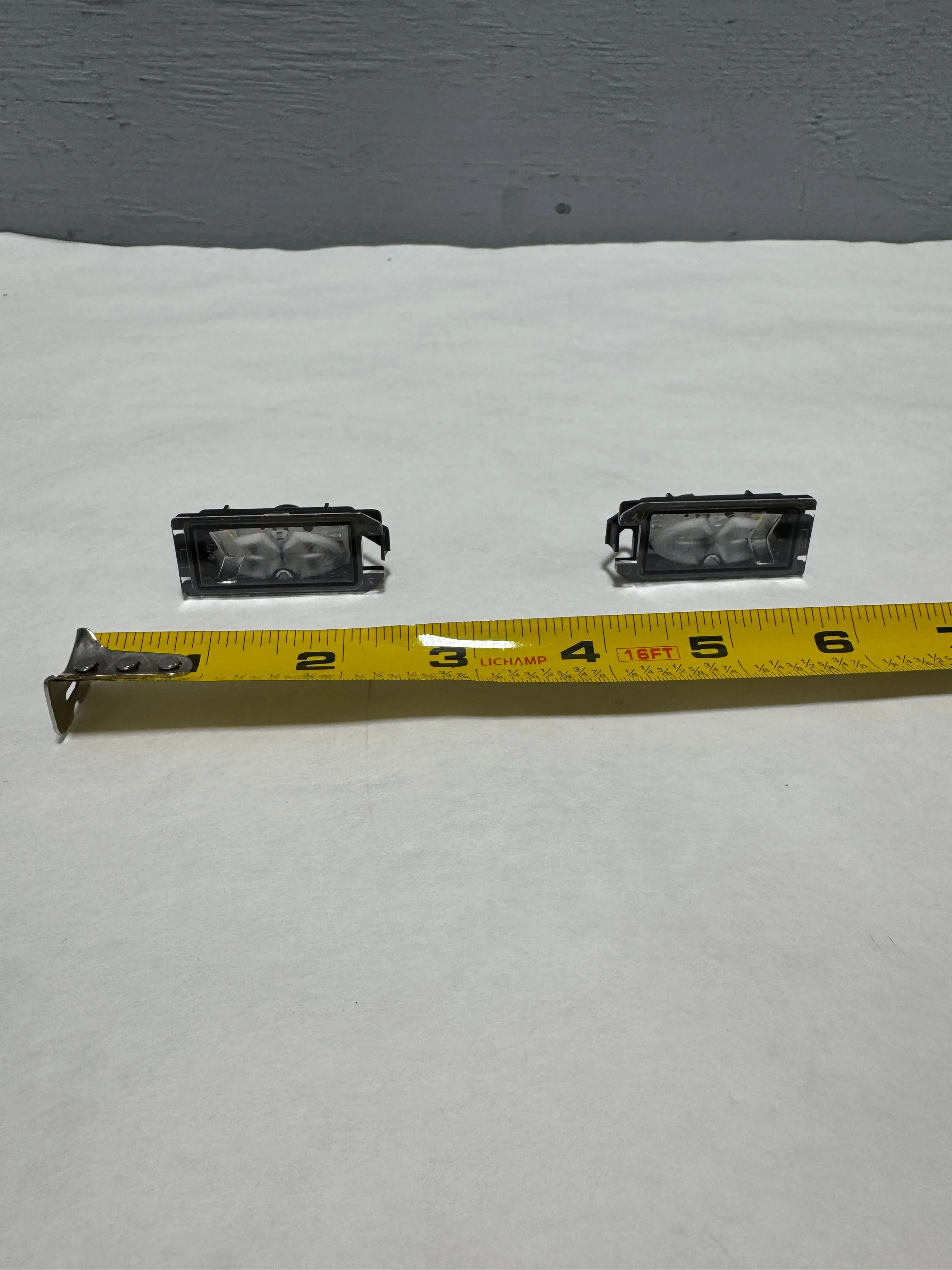 2013-2019 Fiat 500 License Plate Lamp Right & Left Side OEM