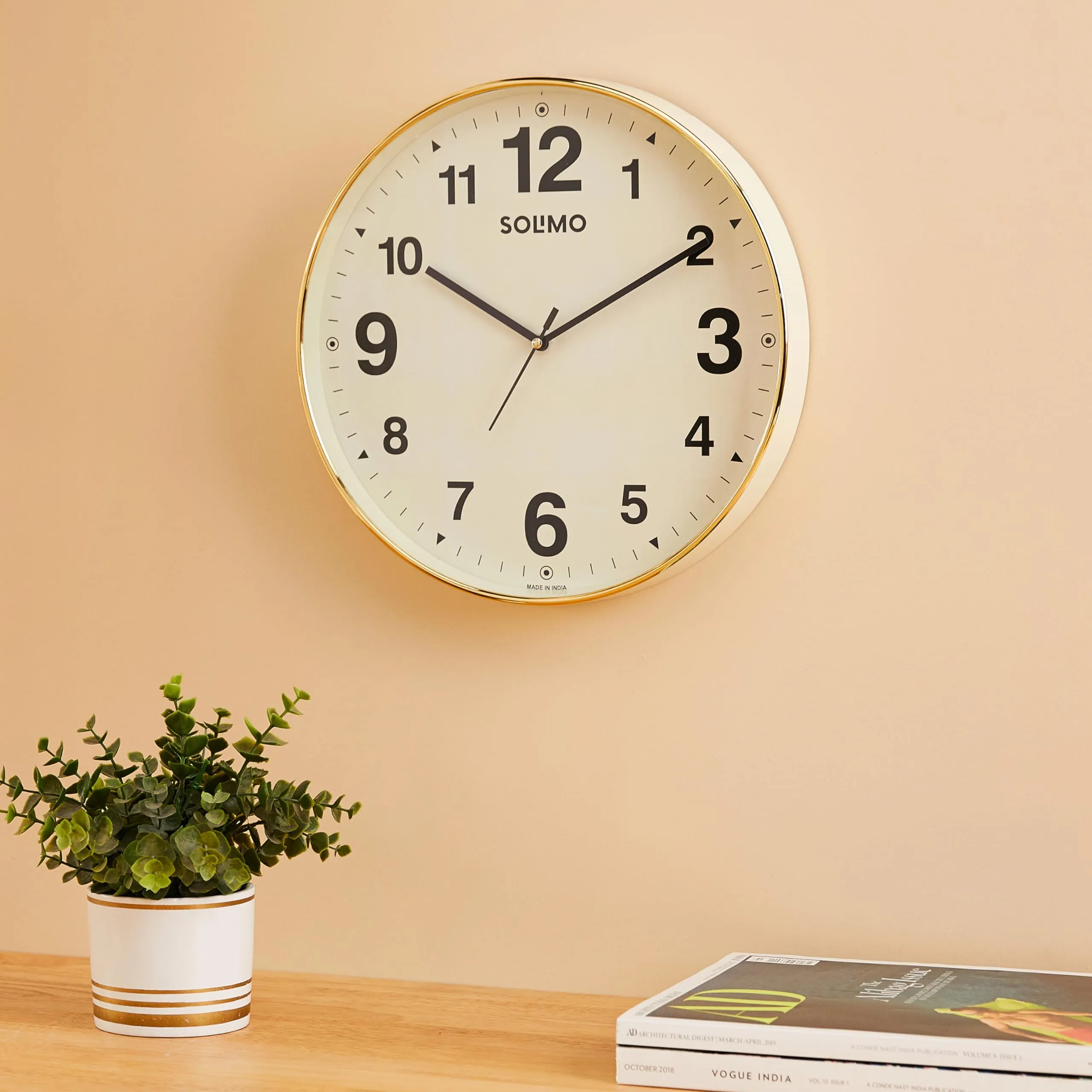 Amazon Brand - Solimo Round Office Analog Wall Clock | Plastic | Silent Sweep Movement | 12 Inch | Ivory