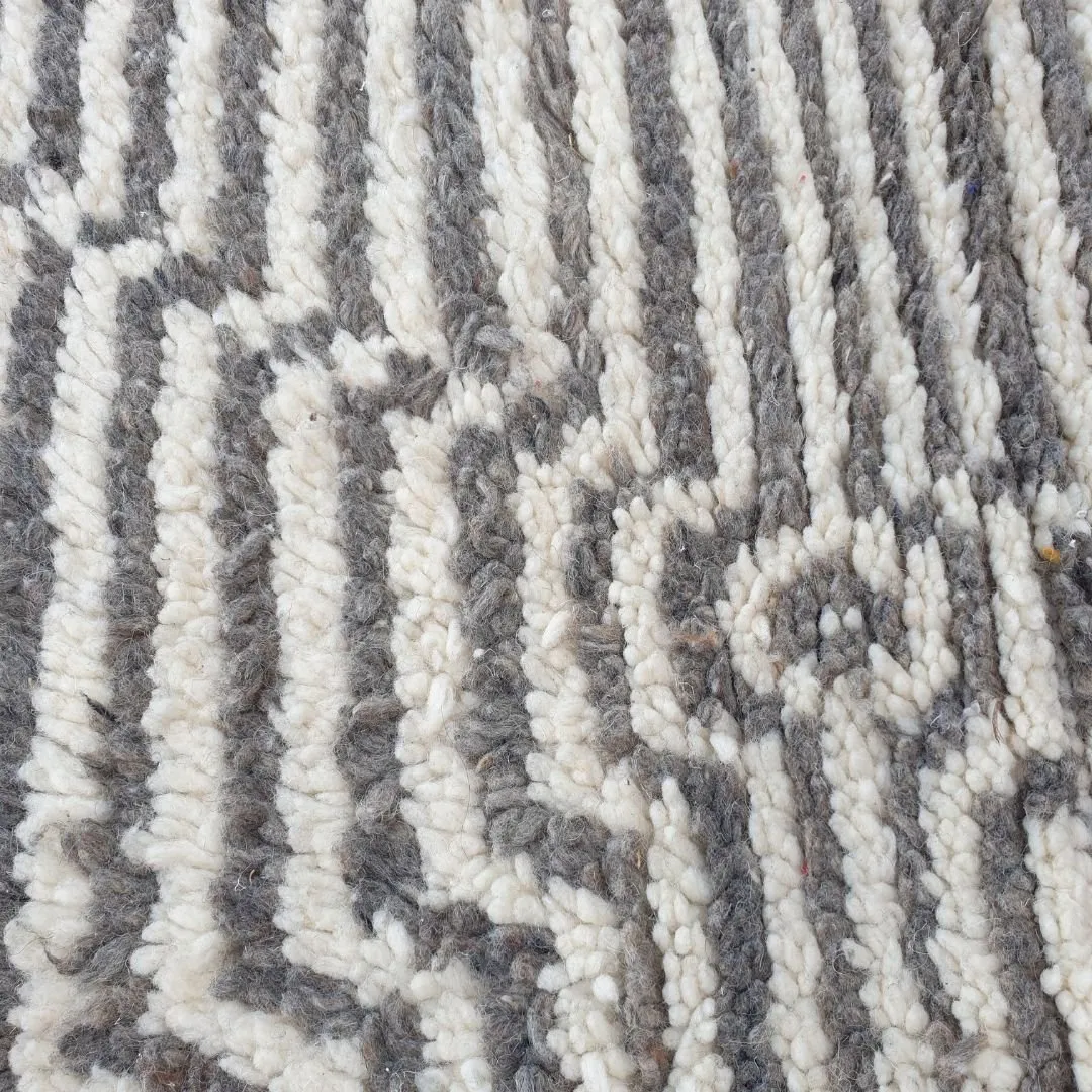 Bchadia | Black & White Moroccan Rug 6x9 Soft Beni Ourain | Handmade Berber Wool Carpet | 6'43x9'51 Ft | 196x290 cm