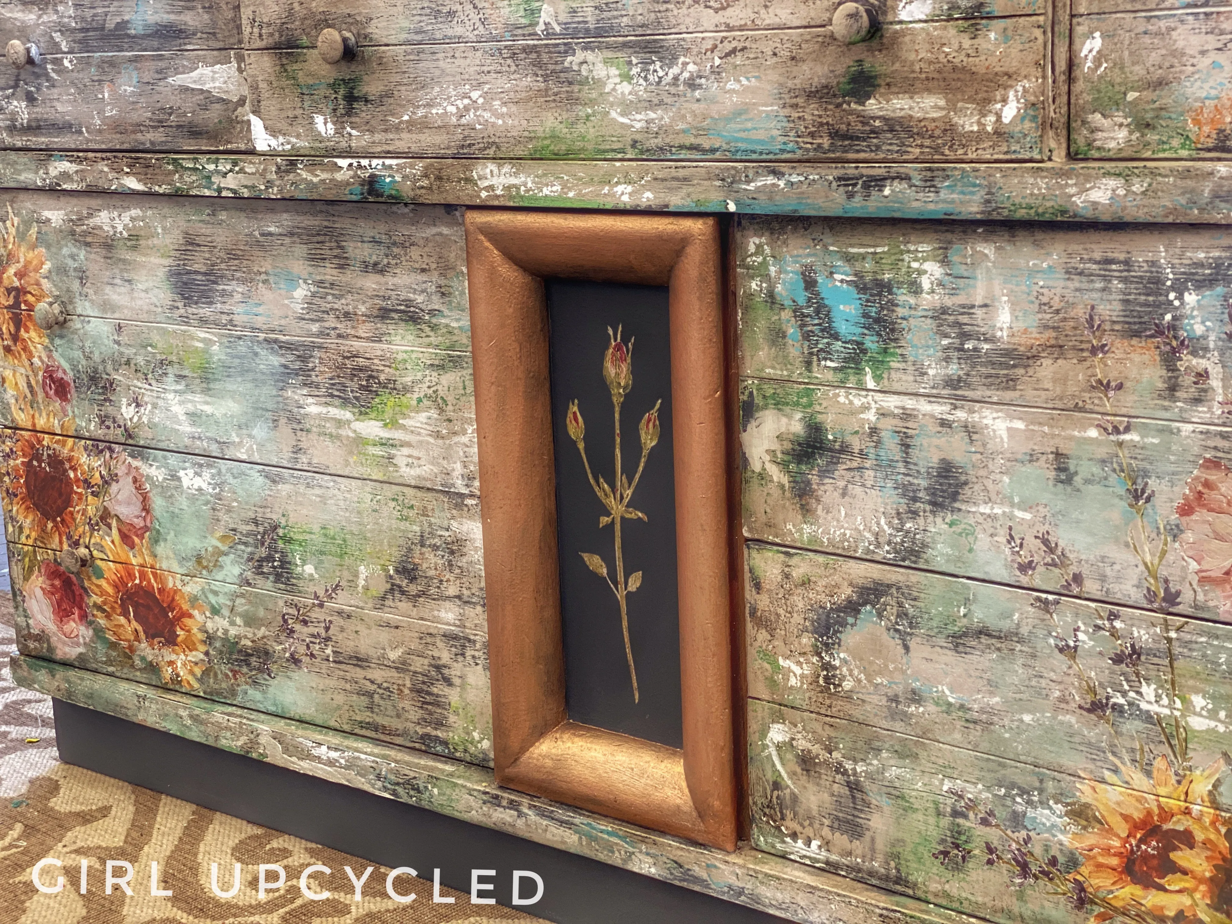 Credenza/dresser/storage