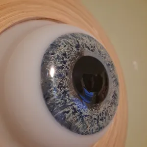 Eyeball Lamp, Limited Edition
