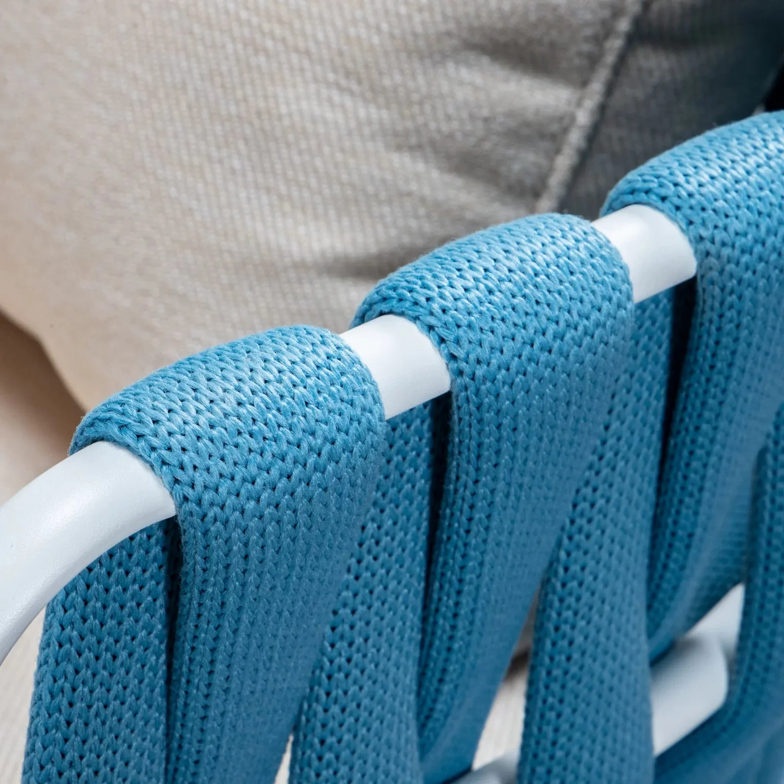 Hustle Outdoor Patio Seating Set 4 Chairs and 1 Table Set (Blue) Braided & Rope