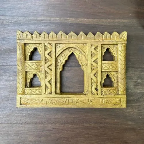 Indune Lifestyle Handcrafted 5 Window Antiqued Yellow