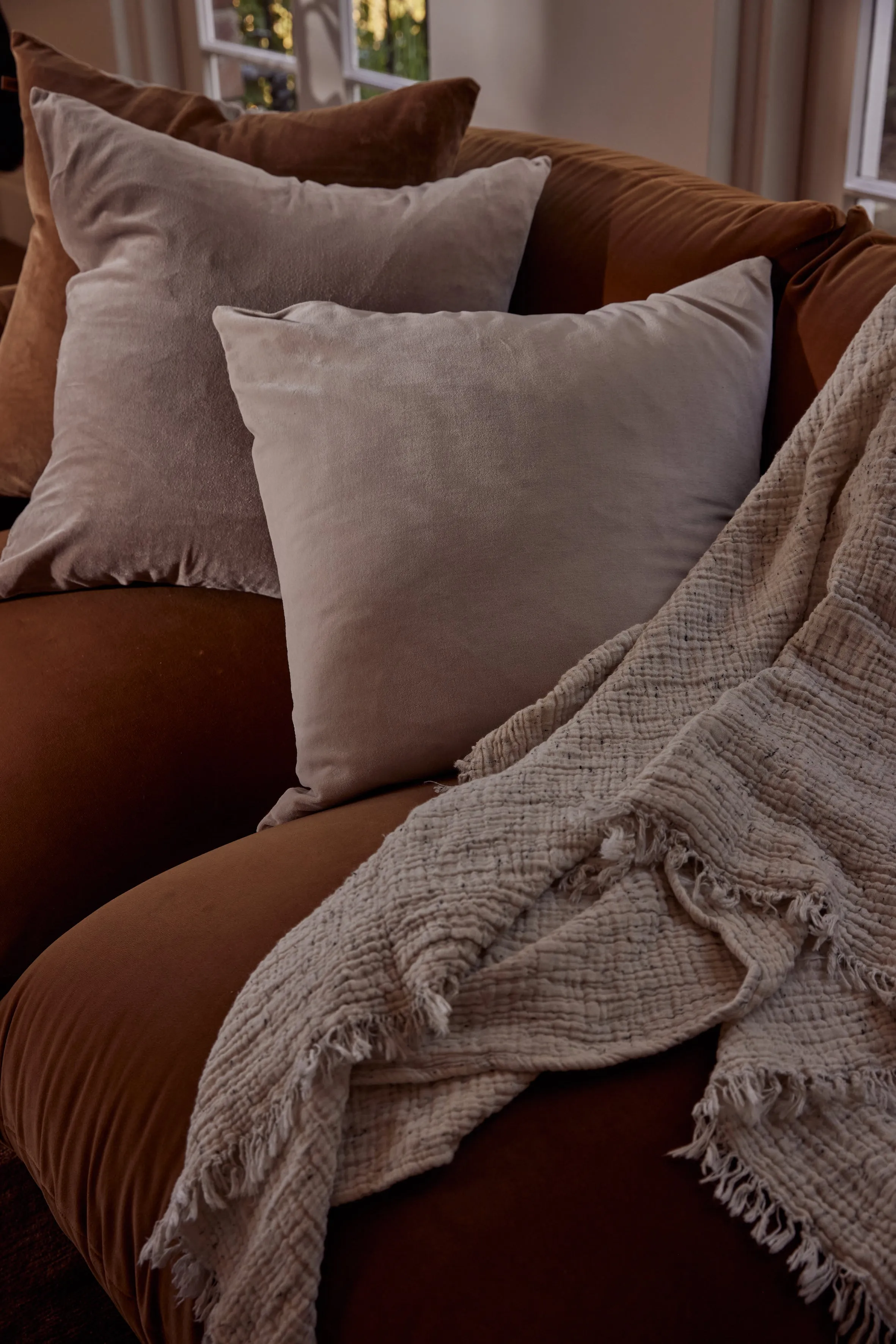 Linen/Velvet Cushion | Stone