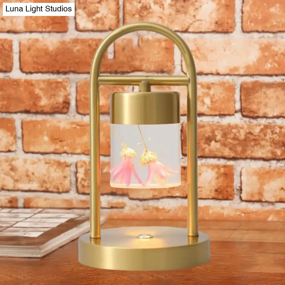 Nusakan - Simplicity Clear Glass LED Desk Light with U-Shaped Metal Frame - Gold