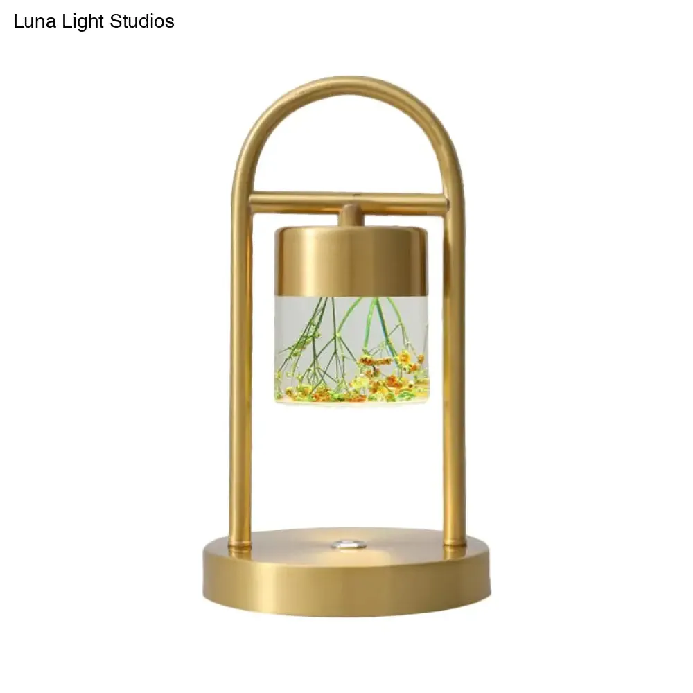 Nusakan - Simplicity Clear Glass LED Desk Light with U-Shaped Metal Frame - Gold