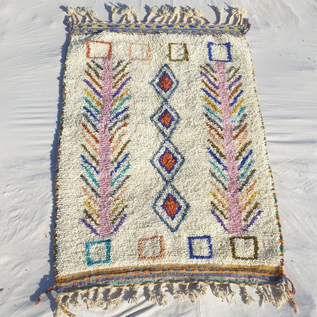 Tahisa | 3x5 White Moroccan Rug Beni Ourain Ultra Soft | 3'67x5'48 Ft | 112x167 cm