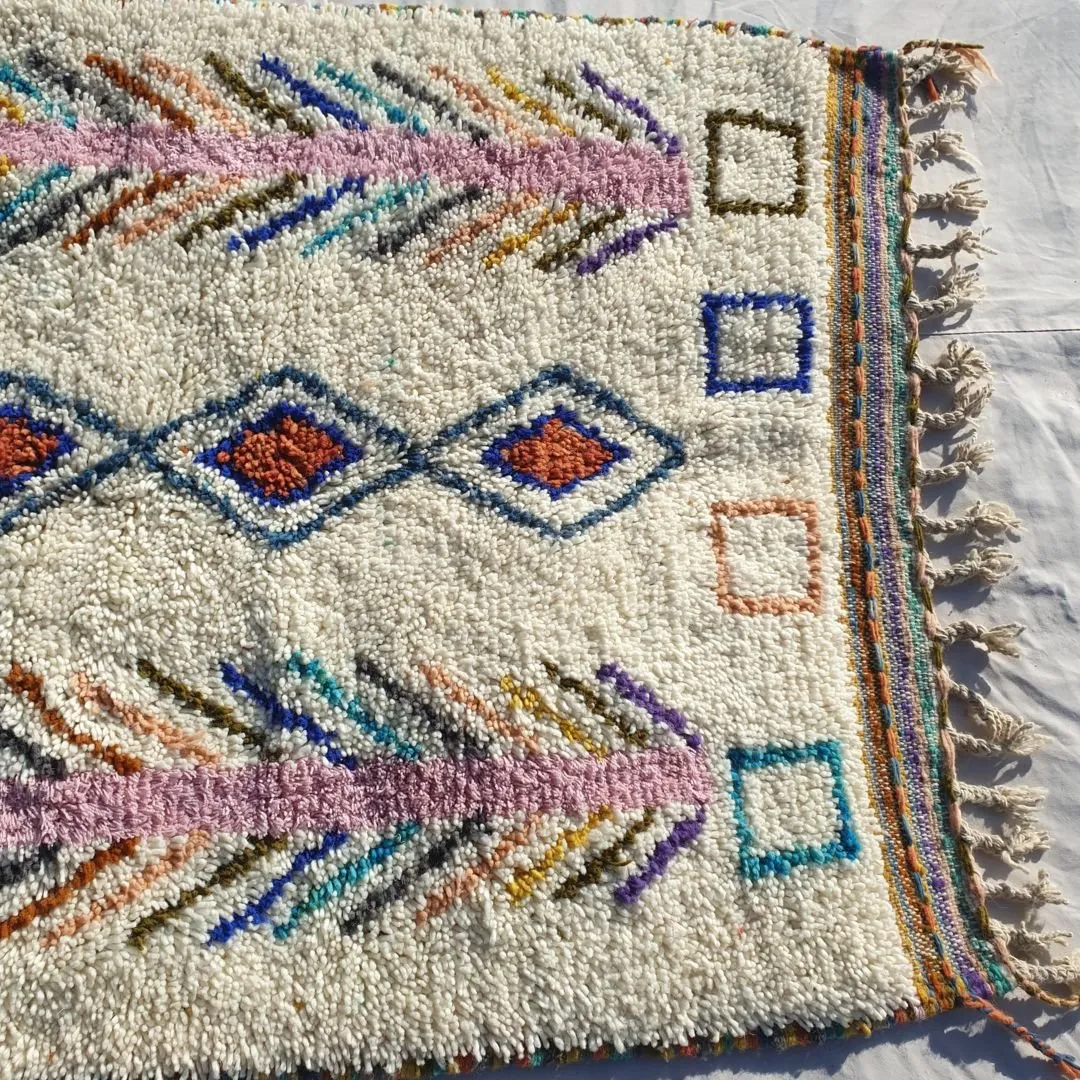 Tahisa | 3x5 White Moroccan Rug Beni Ourain Ultra Soft | 3'67x5'48 Ft | 112x167 cm