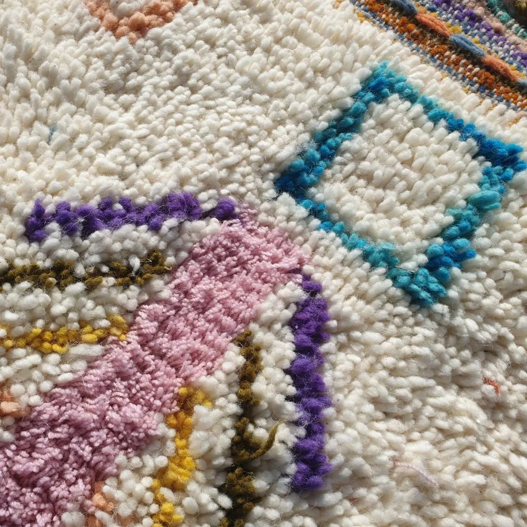 Tahisa | 3x5 White Moroccan Rug Beni Ourain Ultra Soft | 3'67x5'48 Ft | 112x167 cm