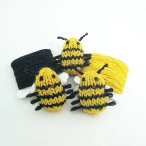 Tiny Bee Knit Kit