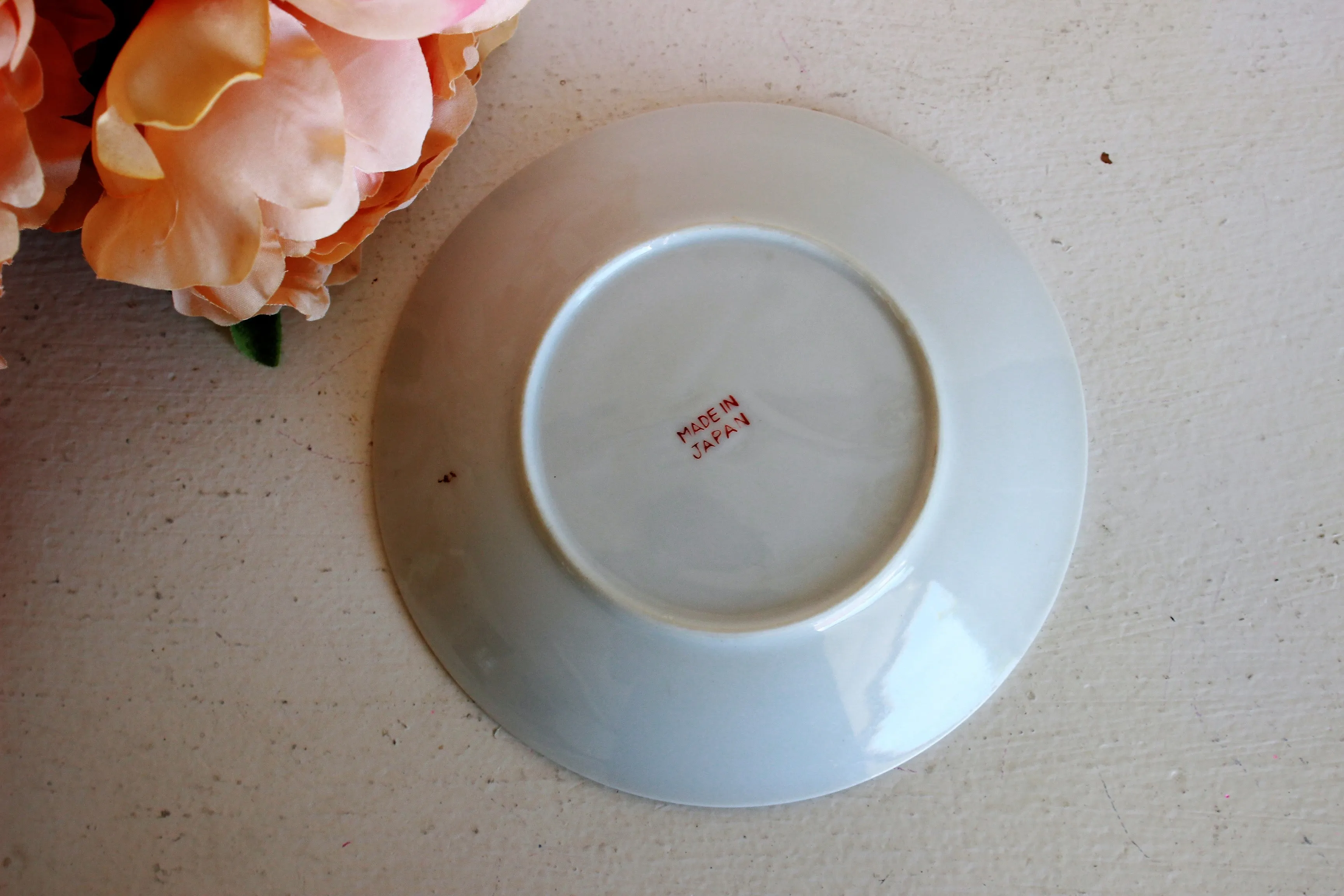 Vintage 1950s Fruit and Berry Tea Saucer