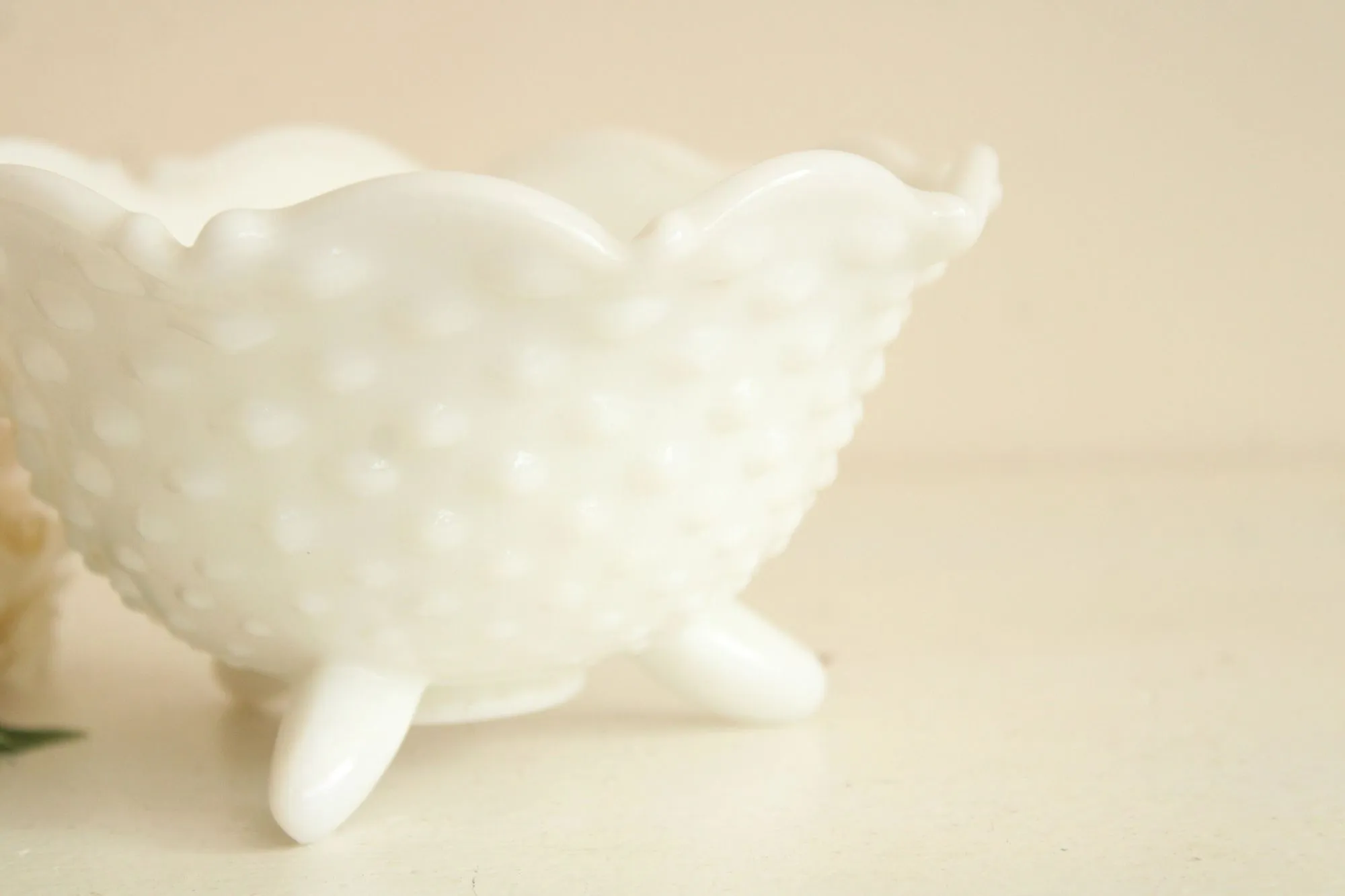 Vintage 1950s Hobnail Milk Glass Bowl