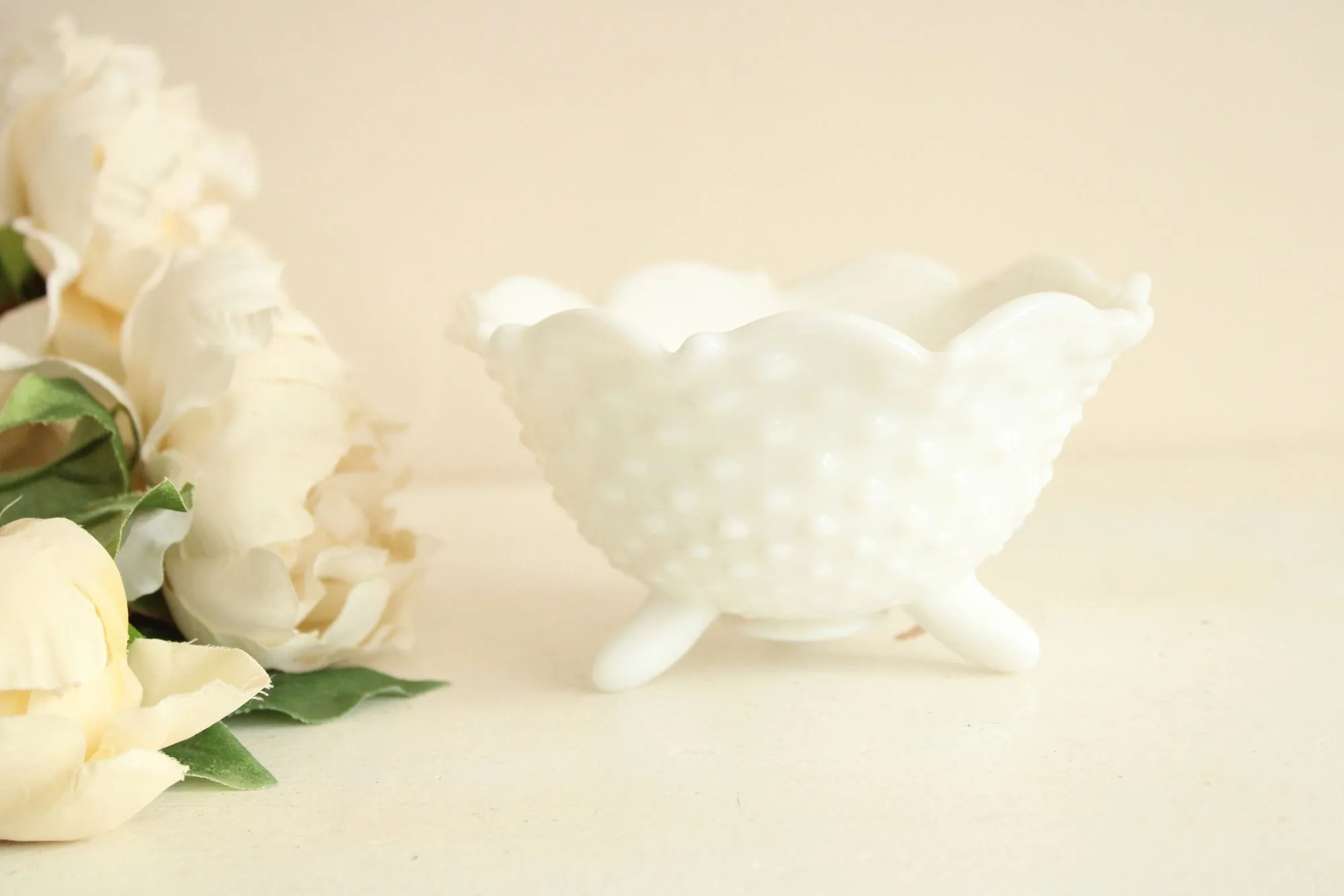 Vintage 1950s Hobnail Milk Glass Bowl