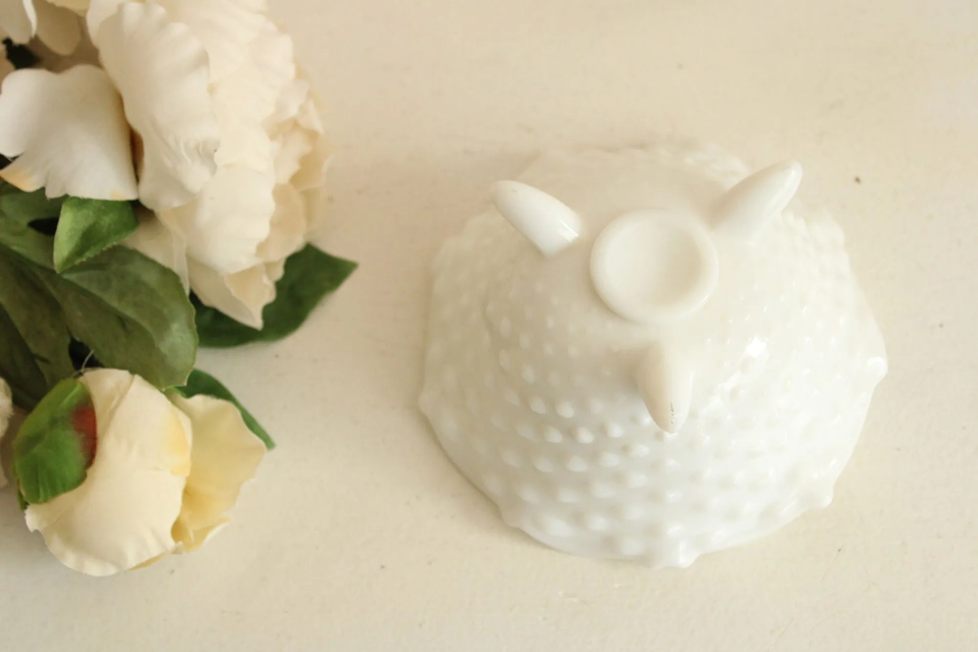 Vintage 1950s Hobnail Milk Glass Bowl